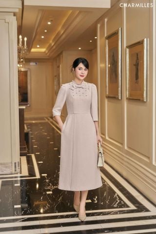 Đầm cườm đính nơ