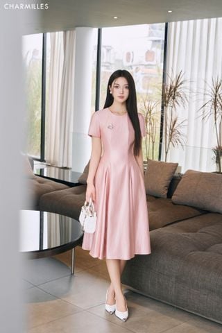 Đầm xếp ly charm ngực