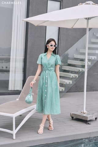 Đầm kẻ sọc mí eo