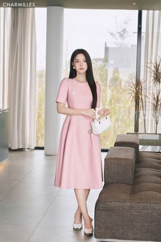 Đầm mí eo dáng xoè