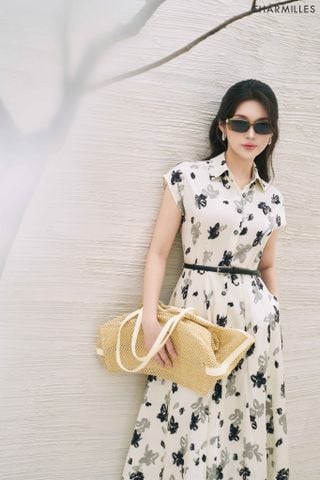 Đầm hoa tay chờm