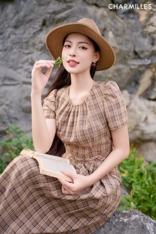 Đầm tiểu thư kẻ sọc