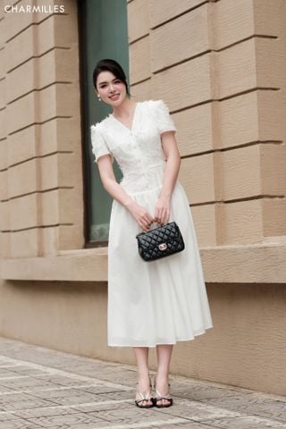 Đầm cổ V ngực phối tua