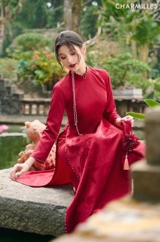 Hồng Uyên, Hà Y (Quần áo dài)