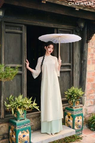 Nghênh Hy (Quần áo dài)