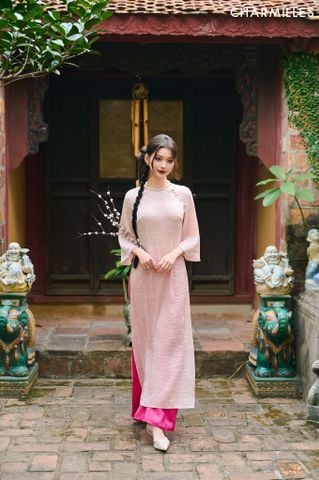 Thanh Nhã (Quần áo dài)