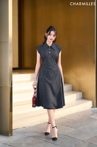 Đầm kẻ sọc độn vai