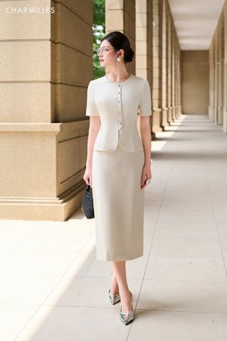 Chân váy bút chì cạp cao