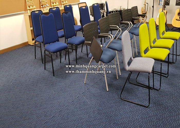  Trải thảm trường học với MAX 655 