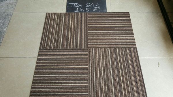  Thảm Gạch Tron 643 