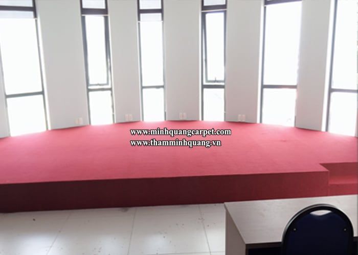  Trải thảm sân khấu văn phòng anh Hưng quận 1 