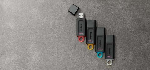 USB 3.2 - 64GB - Gen 1 Kingston DataTraveler Exodia ( DTX ) thời trang với nắp bảo vệ và móc khóa màu sắc - Hàng Chính Hãng