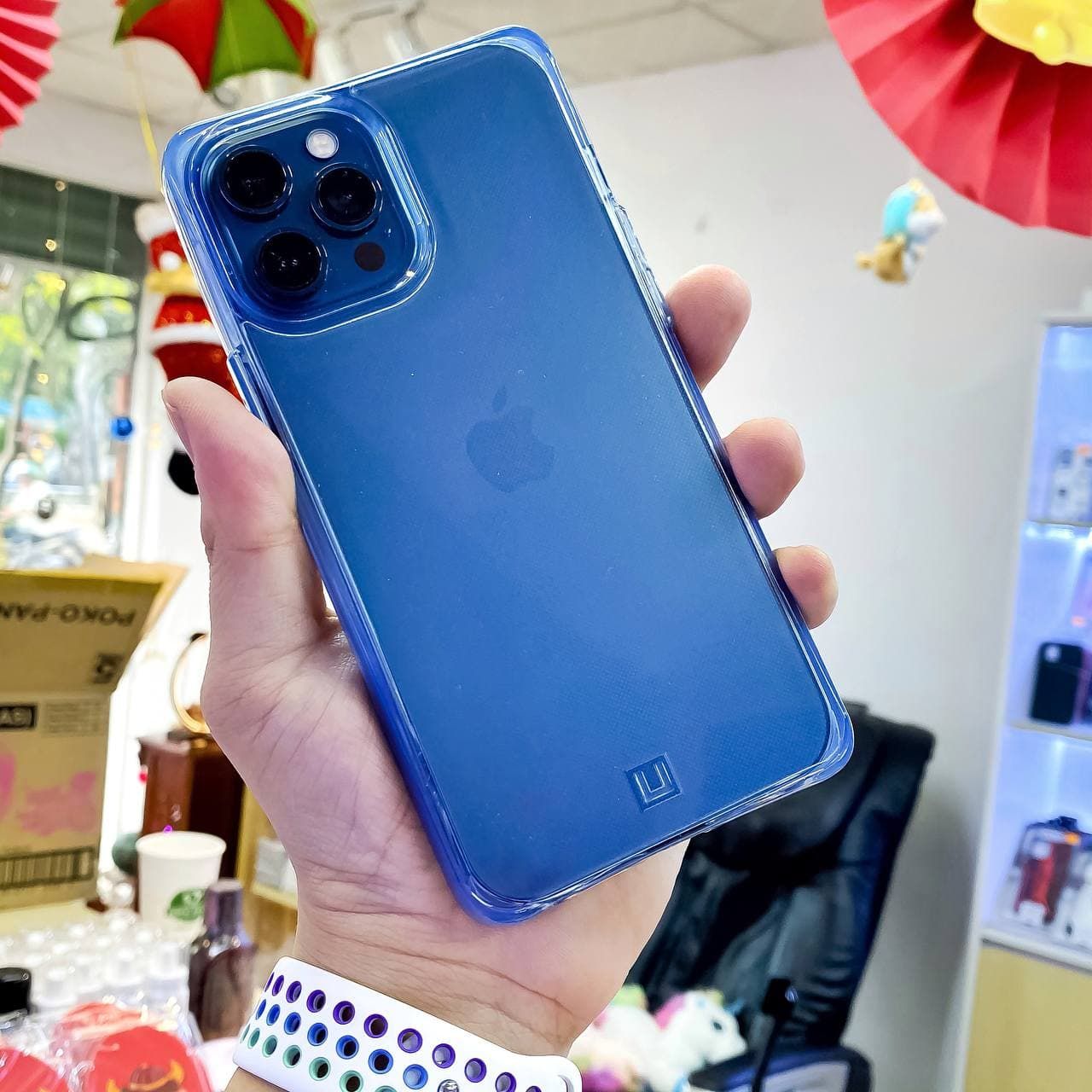 Ốp lưng iPhone 11 Pro Max UAG Plyo ...
