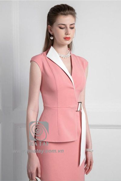 Đồng Phục Lễ Tân Nhân Viên 04