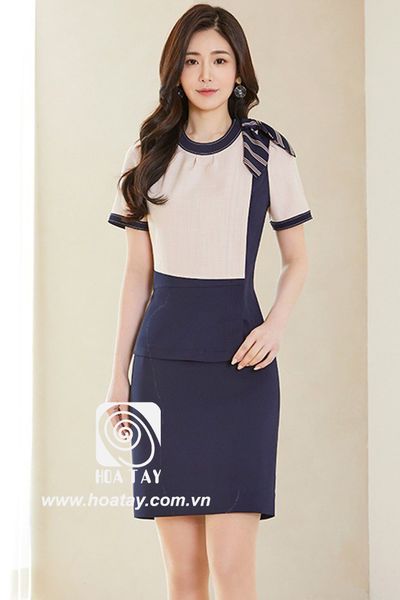 Đồng Phục Lễ Tân Nhân Viên 13