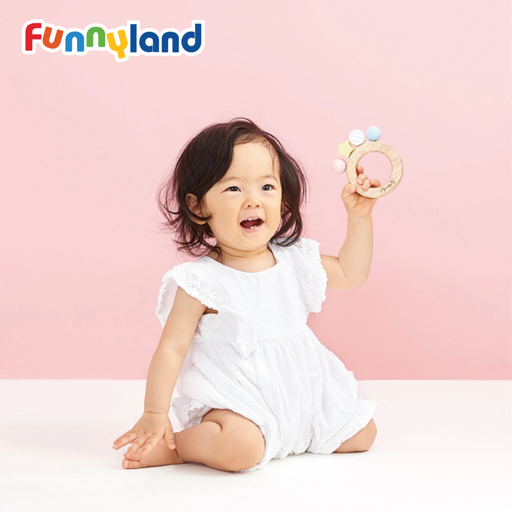 Geni - Vòng lục lạc bằng gỗ (Bon Bon Rattle)