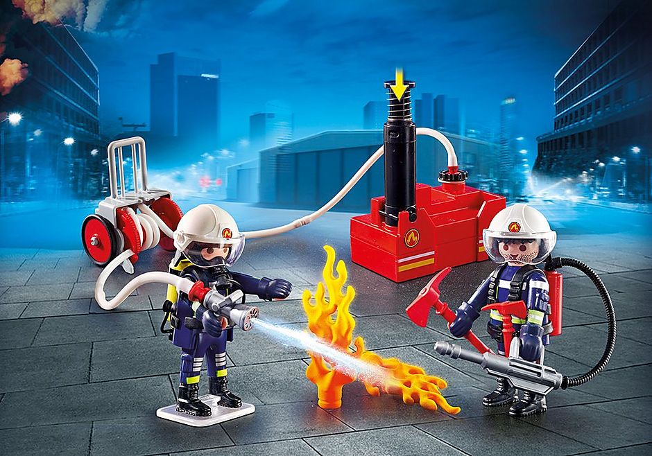Đồ chơi mô hình Playmobil: Lính cứu hỏa với máy bơm nước