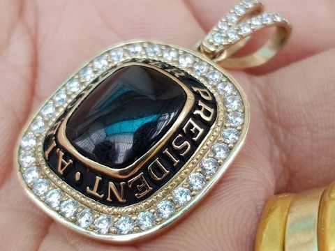  mặt dây chuyền vàng 10k hãng Jostens 