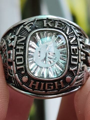  nhẫn mỹ xưa hợp kim Keysyone hột trắng tia 