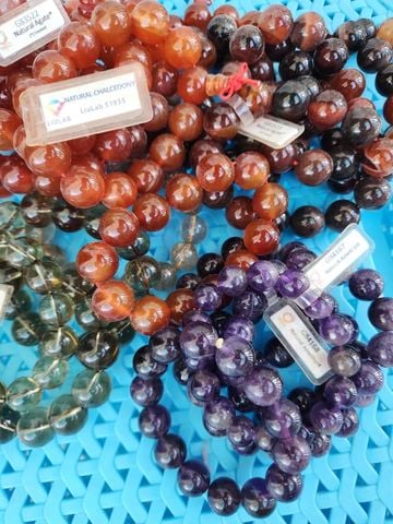  vòng đeo tay cho nam đẹp đá thiên nhiên 