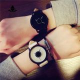  2 cái dành cho nữ đồng hồ nam Thương hiệu thông thường Dây đeo bằng silicon mềm Đồng hồ thạch anh Đồng hồ đeo tay cho nữ yêu màu đen Trắng 