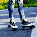  Giày trượt patin Flash Giày trượt patin Trẻ em dành cho người lớn Bốn bánh bằng vải Giầy trượt patin hàng đôi Giày trượt patin, Kích thước: 37 (Màu đỏ tía + Túi đặc biệt) 