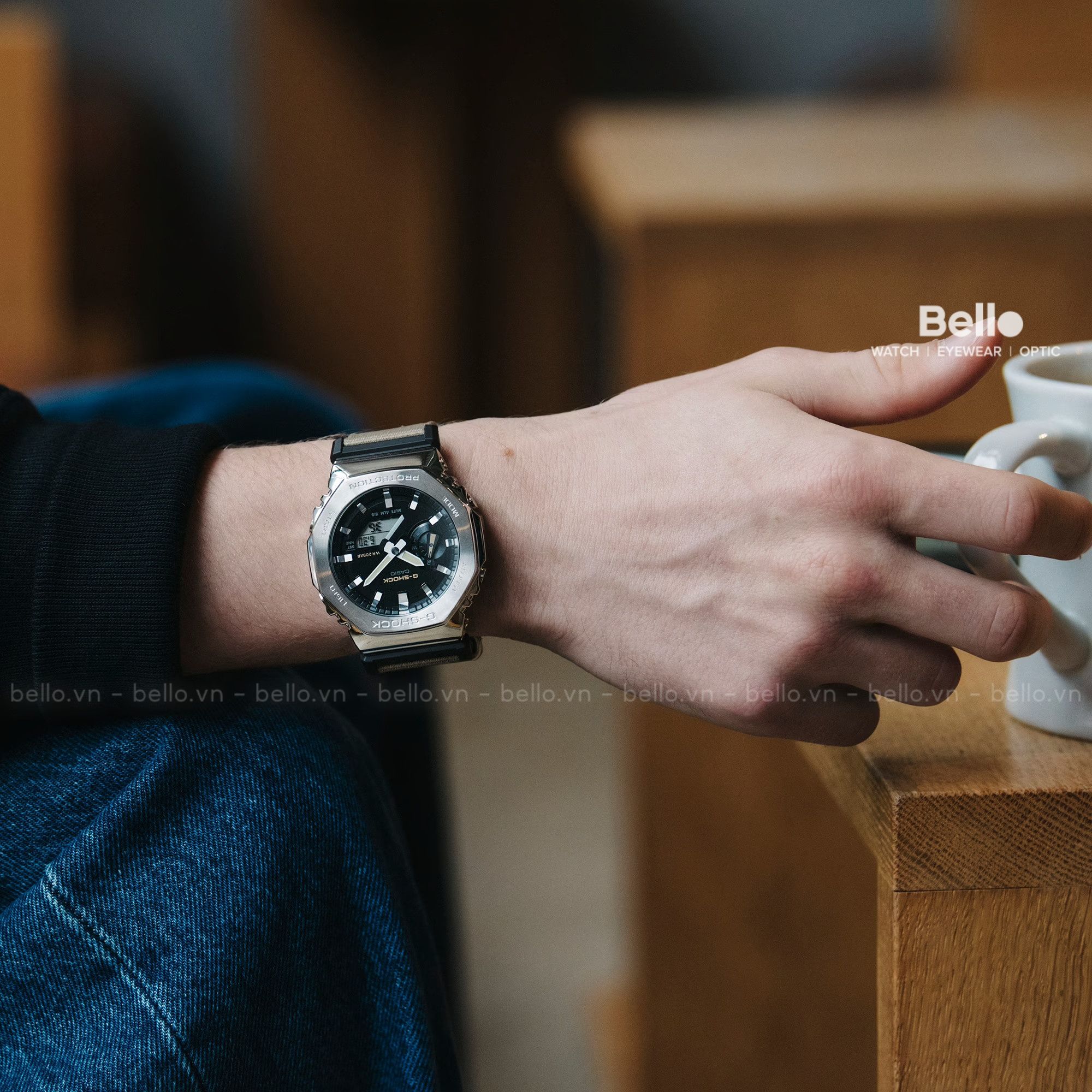  Casio G-Shock GM-2100C-5ADR - Uy tín từ 2009, Tem vàng chống giả, Bảo hành 5 năm, Pin miễn phí trọn đời 