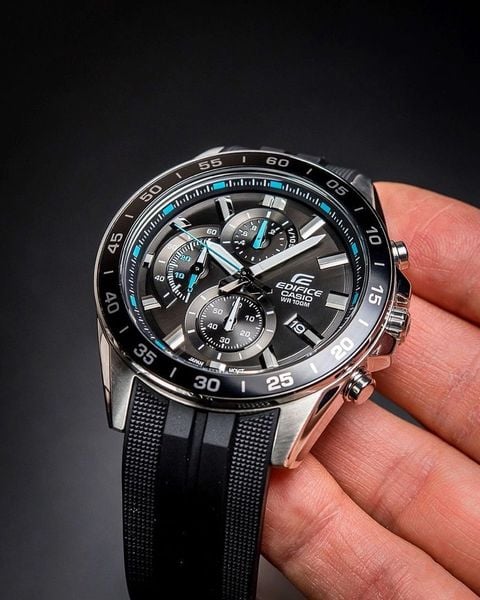  Casio Edifice EFV-550P-1AVUDF - Uy tín từ 2009, Tem vàng chống giả, Bảo hành 1 năm, Pin miễn phí trọn đời 