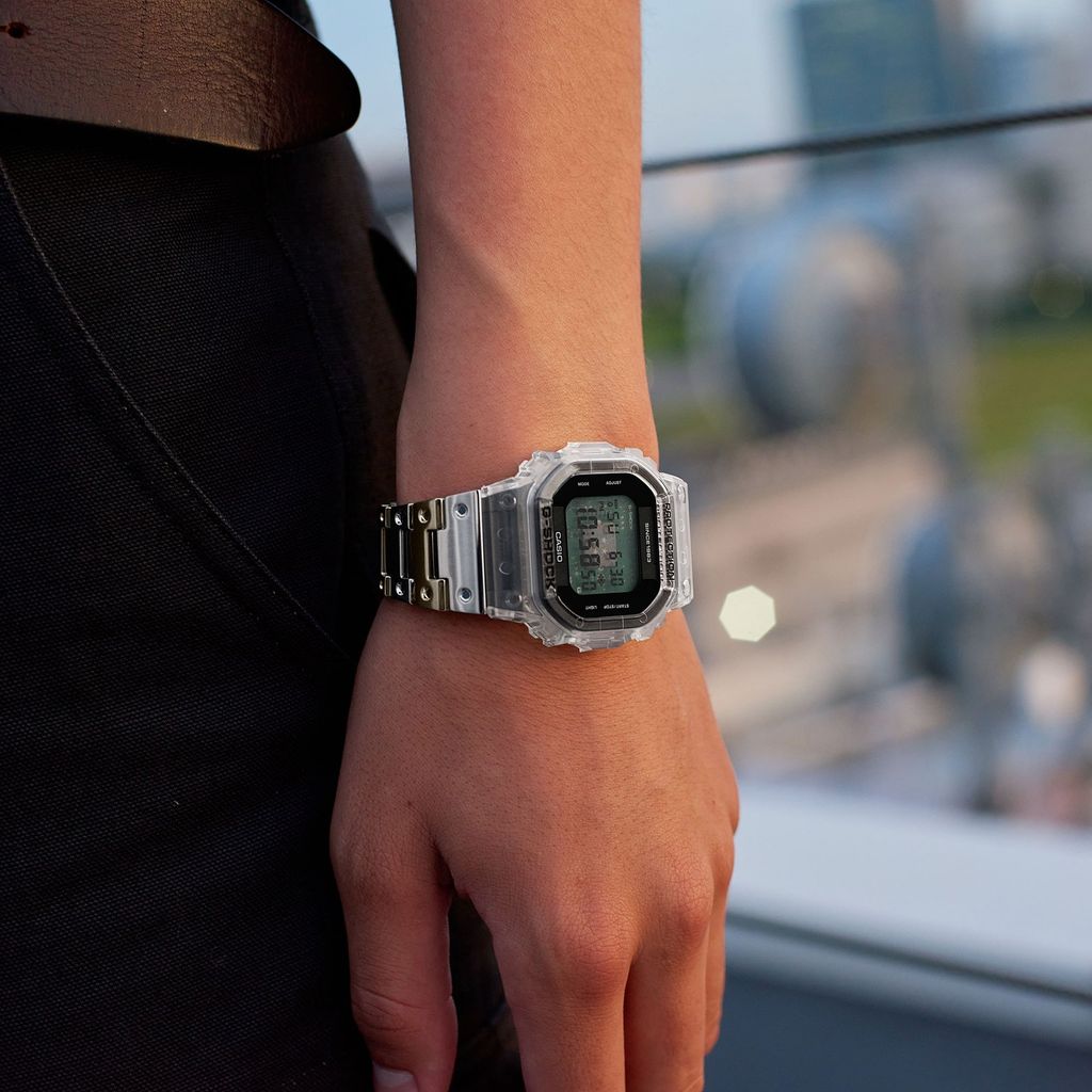  [LIMITED] Casio G-Shock DWE-5640RX-7 - Uy tín từ 2009, Tem vàng chống giả, Bảo hành 5 năm, Pin miễn phí trọn đời 