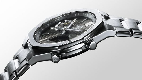  Casio Edifice ECB-S10D-2A - Uy tín từ 2009, Tem vàng chống giả, Bảo hành 1 năm, Pin miễn phí trọn đời 