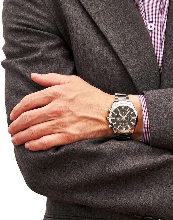  Casio Edifice EFB-710D-1A - Uy tín từ 2009, Tem vàng chống giả, Bảo hành 1 năm, Pin miễn phí trọn đời 