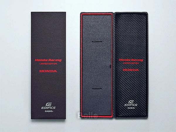 [LIMITED] Casio Edifice EFS-560HR-1ADR - Uy tín từ 2009, Tem vàng chống giả, Bảo hành 1 năm, Pin miễn phí trọn đời 