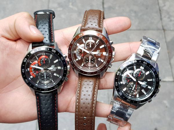  Casio Edifice EFV-550L-1AVUDF - Uy tín từ 2009, Tem vàng chống giả, Bảo hành 1 năm, Pin miễn phí trọn đời 
