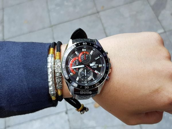  Casio Edifice EFV-550L-1AVUDF - Uy tín từ 2009, Tem vàng chống giả, Bảo hành 1 năm, Pin miễn phí trọn đời 