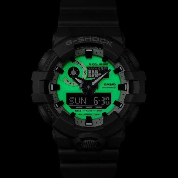  Casio G-Shock GA-700HD-8ADR - Uy tín từ 2009, Tem vàng chống giả, Bảo hành 5 năm, Pin miễn phí trọn đời 