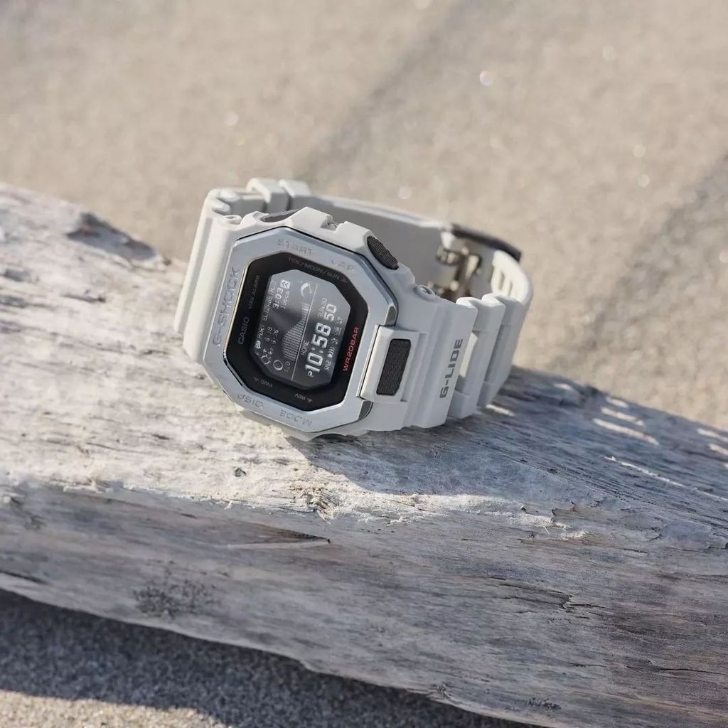  Casio G-Shock GBX-100-8DR - Uy tín từ 2009, Tem vàng chống giả, Bảo hành 5 năm, Pin miễn phí trọn đời 