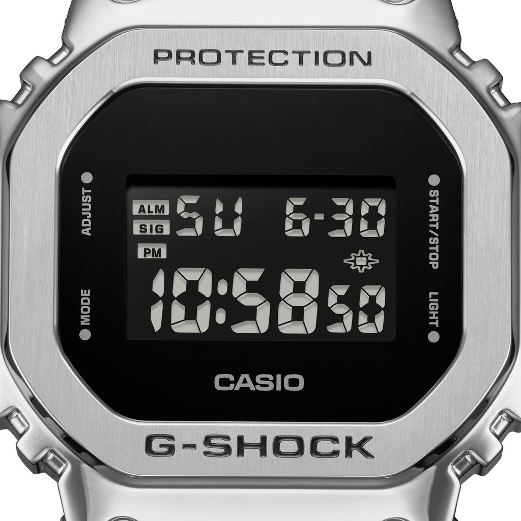  Casio G-Shock GM-5600U-1DR - Uy tín từ 2009, Tem vàng chống giả, Bảo hành 5 năm, Pin miễn phí trọn đời 