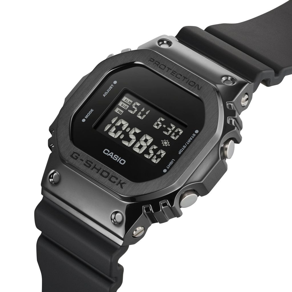  Casio G-Shock GM-5600UB-1DR - Uy tín từ 2009, Tem vàng chống giả, Bảo hành 5 năm, Pin miễn phí trọn đời 