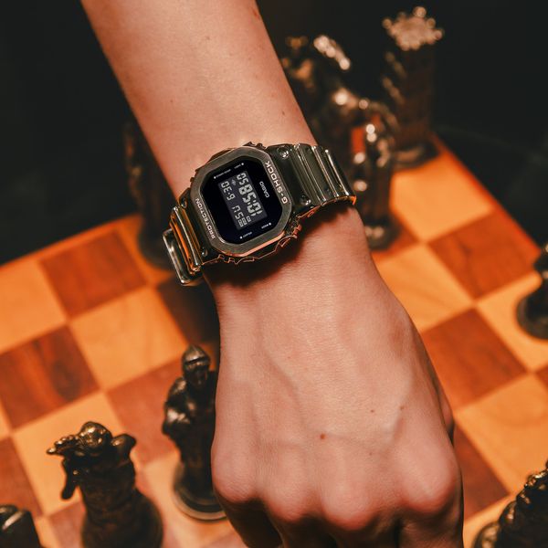  Casio G-Shock GM-5600YM-8 - Uy tín từ 2009, Tem vàng chống giả, Bảo hành 5 năm, Pin miễn phí trọn đời 