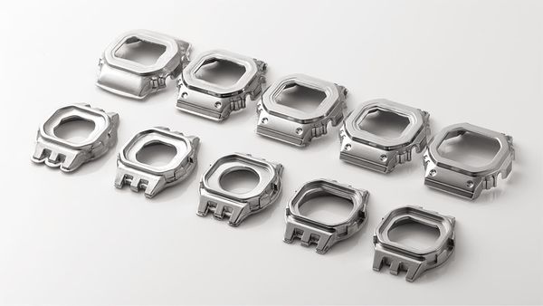  [LIMITED] Casio G-Shock GMW-B5000SS-2DR - Uy tín từ 2009, Tem vàng chống giả, Bảo hành 5 năm, Pin miễn phí trọn đời 