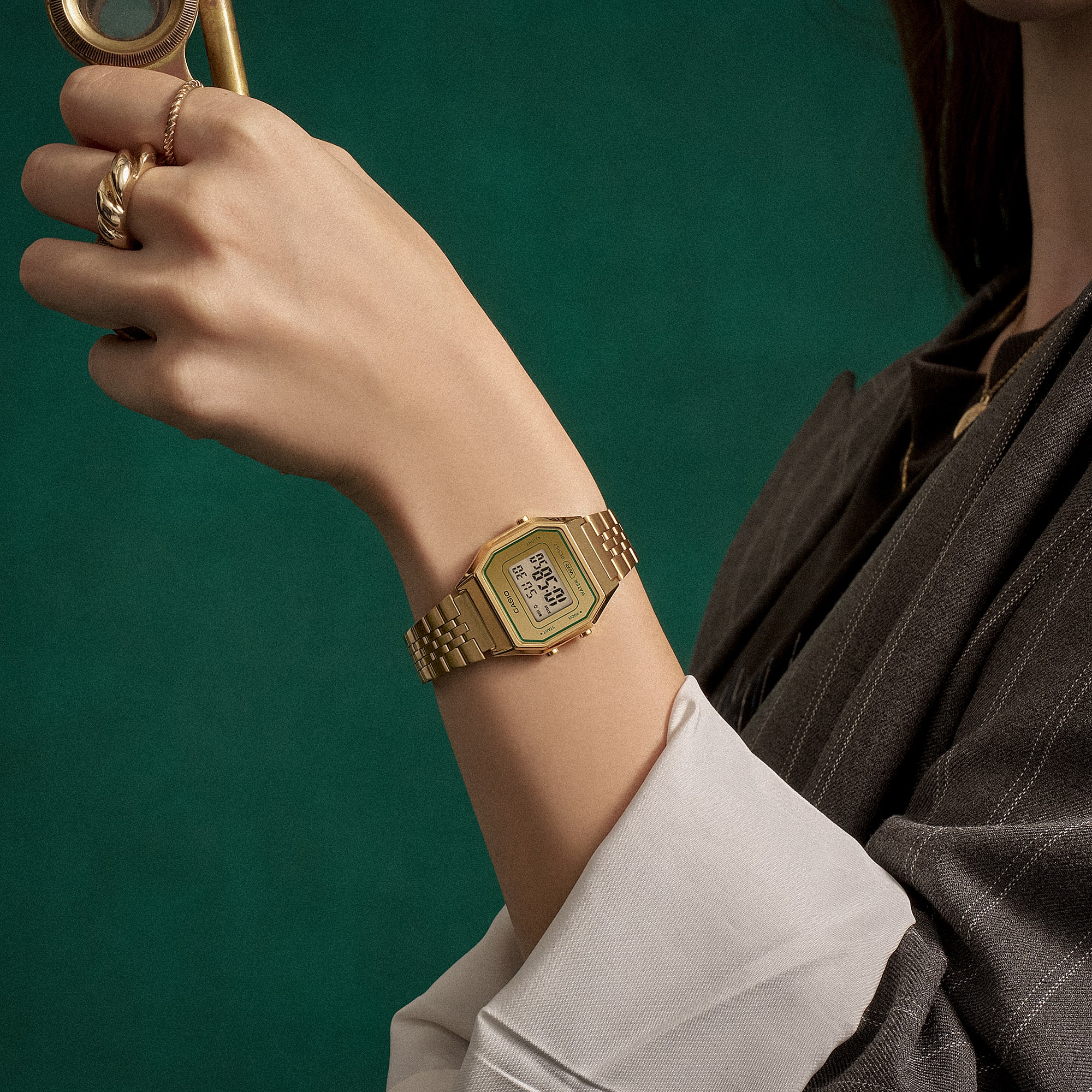 Casio LA680WEGV-9A Uy tín từ 2009, Tem vàng chống giả, Bảo hành