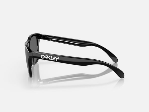  Kính Mát Oakley Frogskins (a) OO9245 924562 chính hãng GIÁ TỐT LIÊN HỆ 0948.74.5959 (Mrs.Hà) 