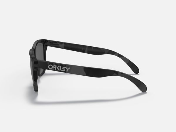  Kính Mát Oakley Frogskins (a) OO9245 924565 chính hãng GIÁ TỐT LIÊN HỆ 0948.74.5959 (Mrs.Hà) 
