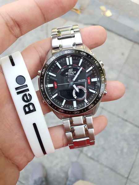  Casio Edifice EFV-C100D-1A - Uy tín từ 2009, Tem vàng chống giả, Bảo hành 1 năm, Pin miễn phí trọn đời 