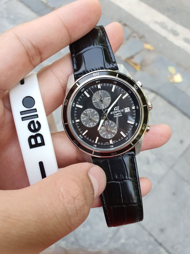  Casio Edifice EFR-526L-1AVUDF - Uy tín từ 2009, Tem vàng chống giả, Bảo hành 1 năm, Pin miễn phí trọn đời 
