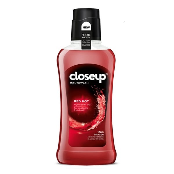Nước Súc Miệng Close Up Red Hot 300Ml (5871, 5873)