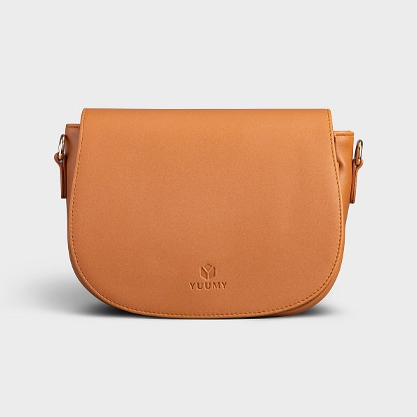 Hình ảnh Túi Đeo Chéo Thời Trang Yuumy Màu Bò YN89B (Store 5703) Hình ảnh Túi Đeo Chéo Thời Trang Yuumy Màu Bò YN89B (Store 5703)
