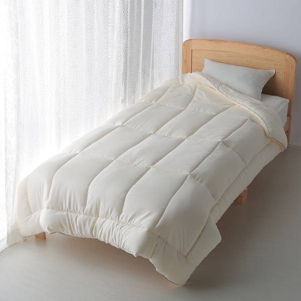 Chăn Bông Kiểm Soát Nhiệt Độ Home Coordy Màu Ngà Voi