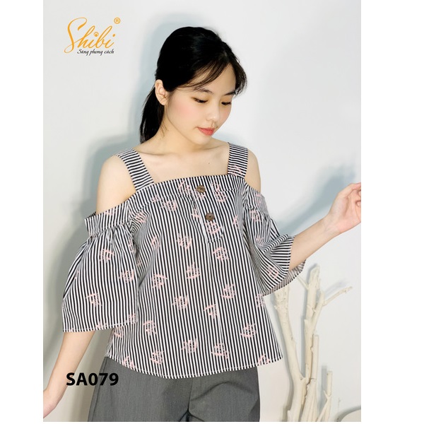 Áo Hở Vai Họa Tiết Nơ Màu Sọc Đen Shibi Sa079Ae (Store 5703)