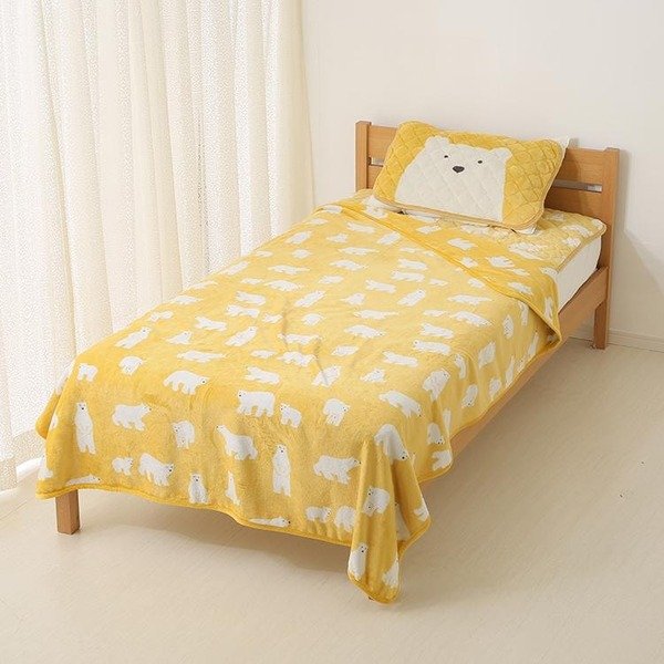 Chăn Bông Nhẹ Home Coordy 100X140Cm Gấu Bắc Cực Vàng Sl02Sat212